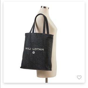 Nili Logan x Target Tote 🍒